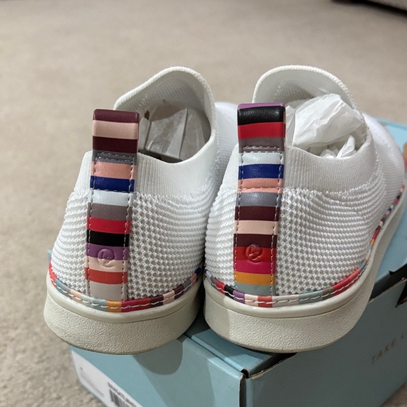 Life Stride White Knit Slip-On Shoe - Picture 4 of 10